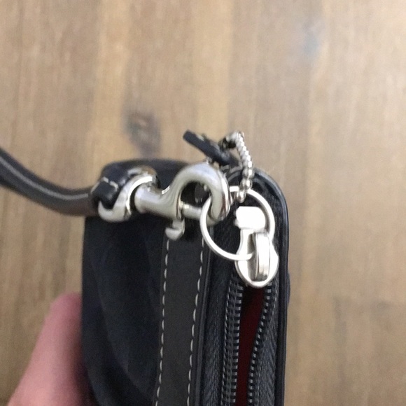Coach clutch wristlet - Picture 6 of 8
